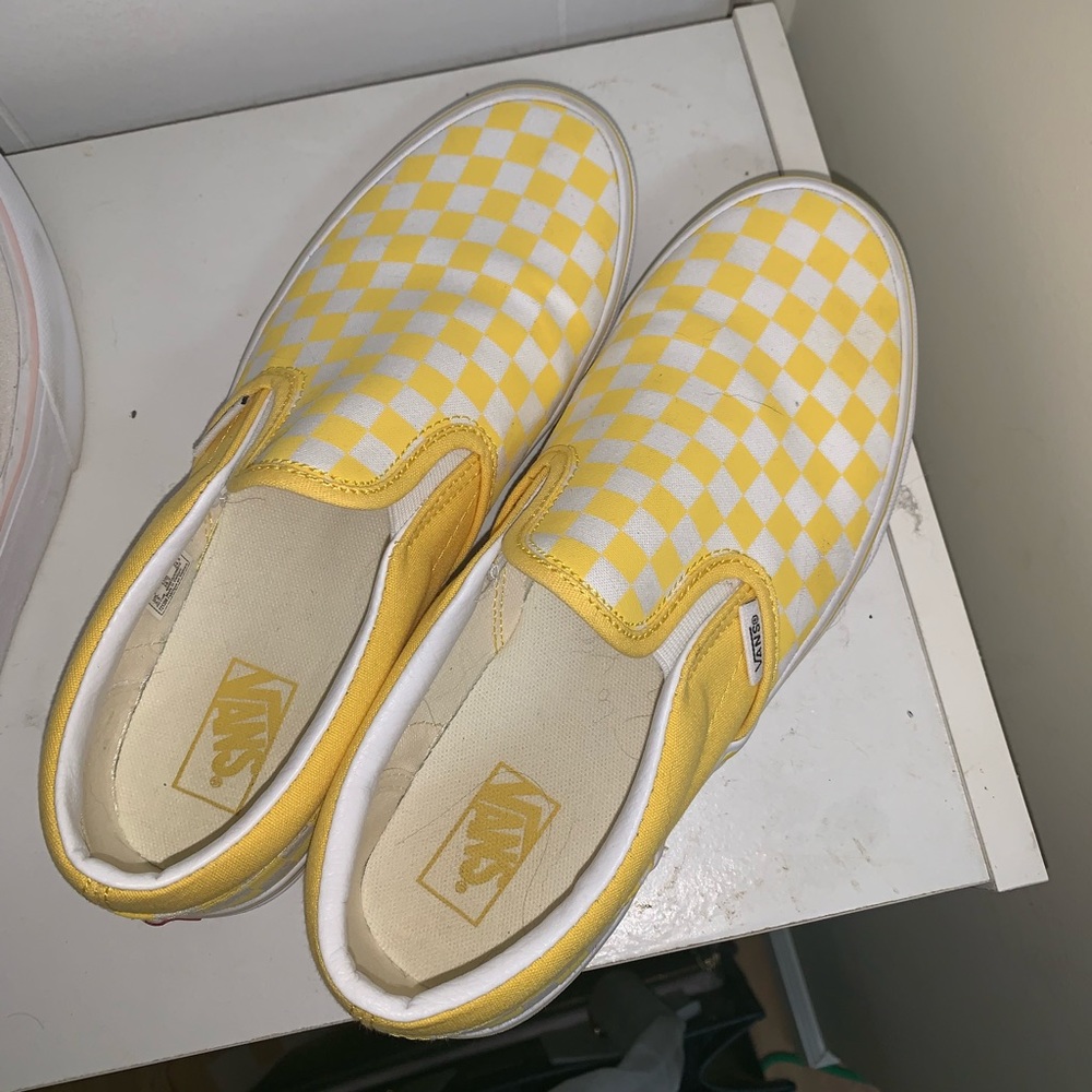 yellow checkered vans, size 8